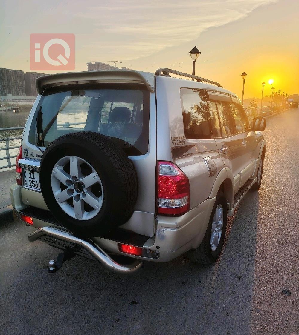 میتسوبیشی پاجیرۆ